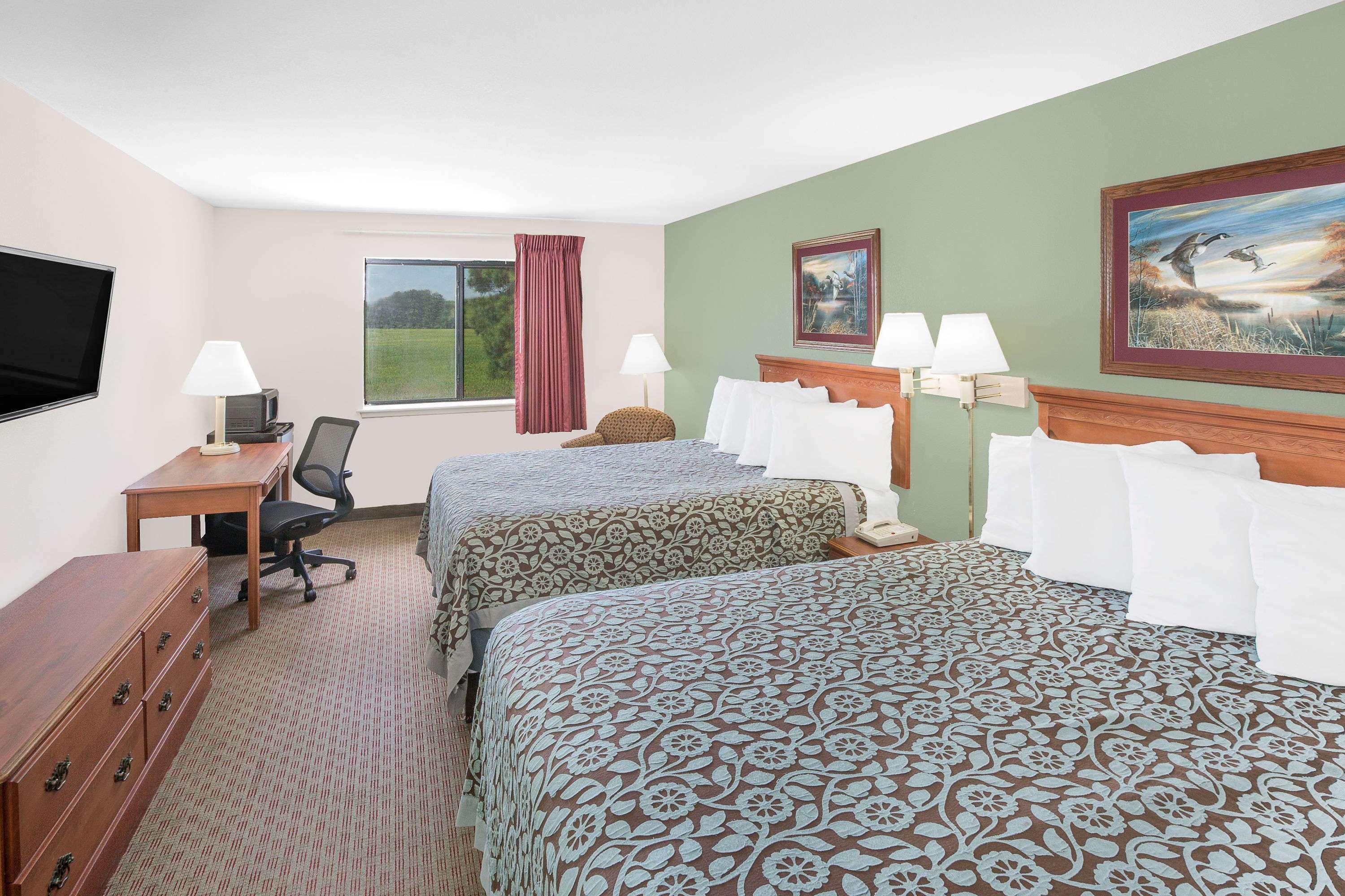 Days Inn & Suites By Wyndham Brinkley Luaran gambar