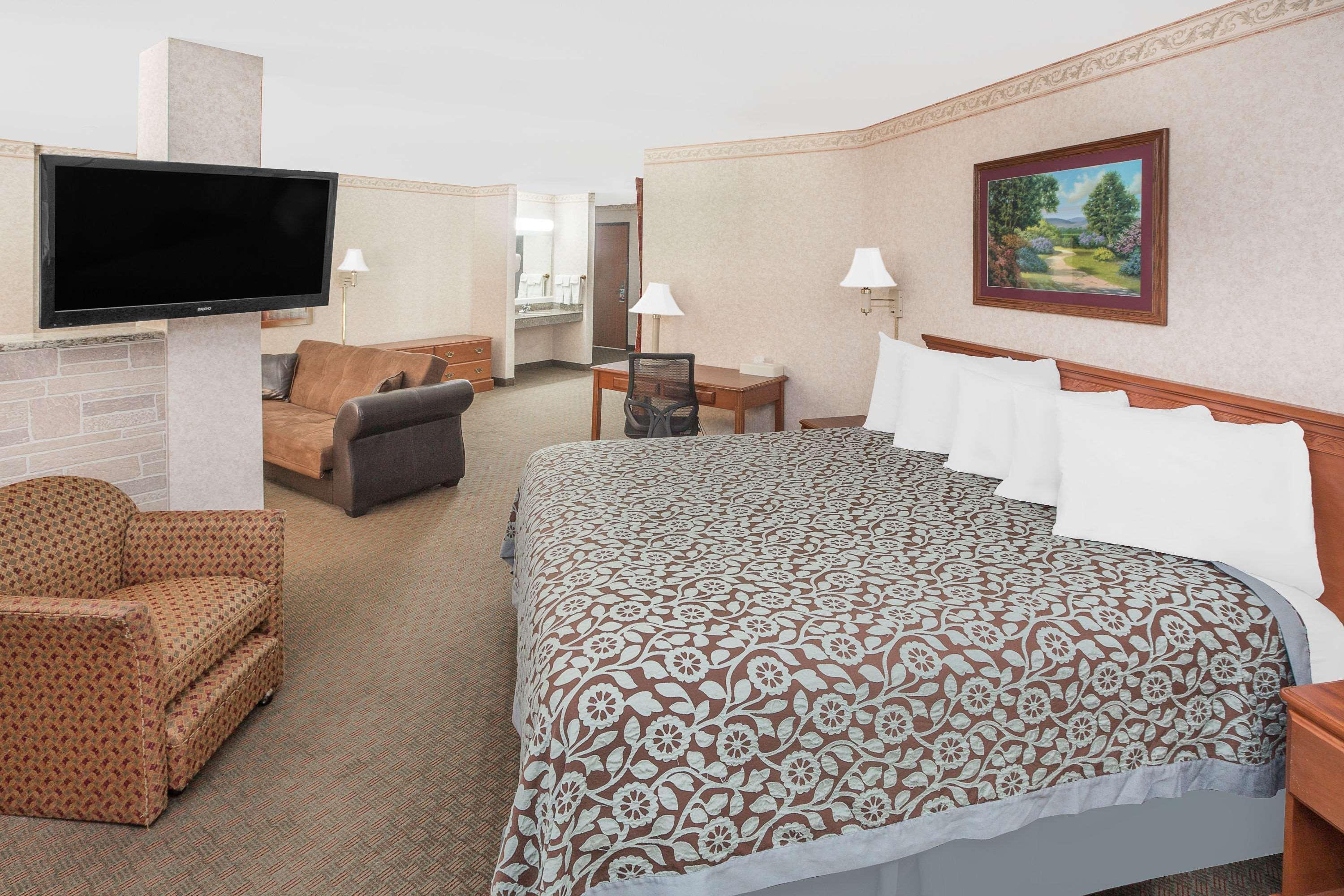 Days Inn & Suites By Wyndham Brinkley Luaran gambar