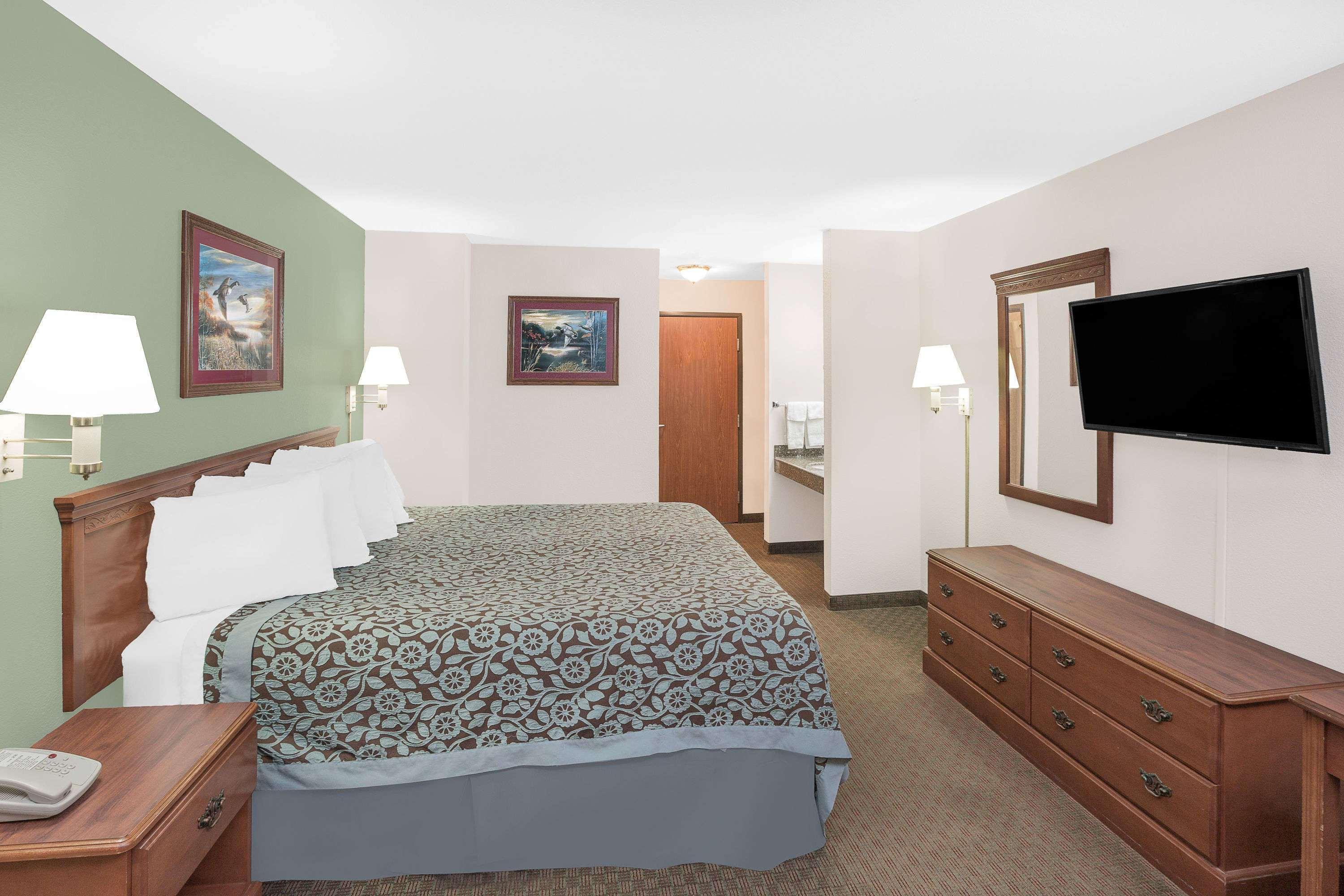 Days Inn & Suites By Wyndham Brinkley Luaran gambar